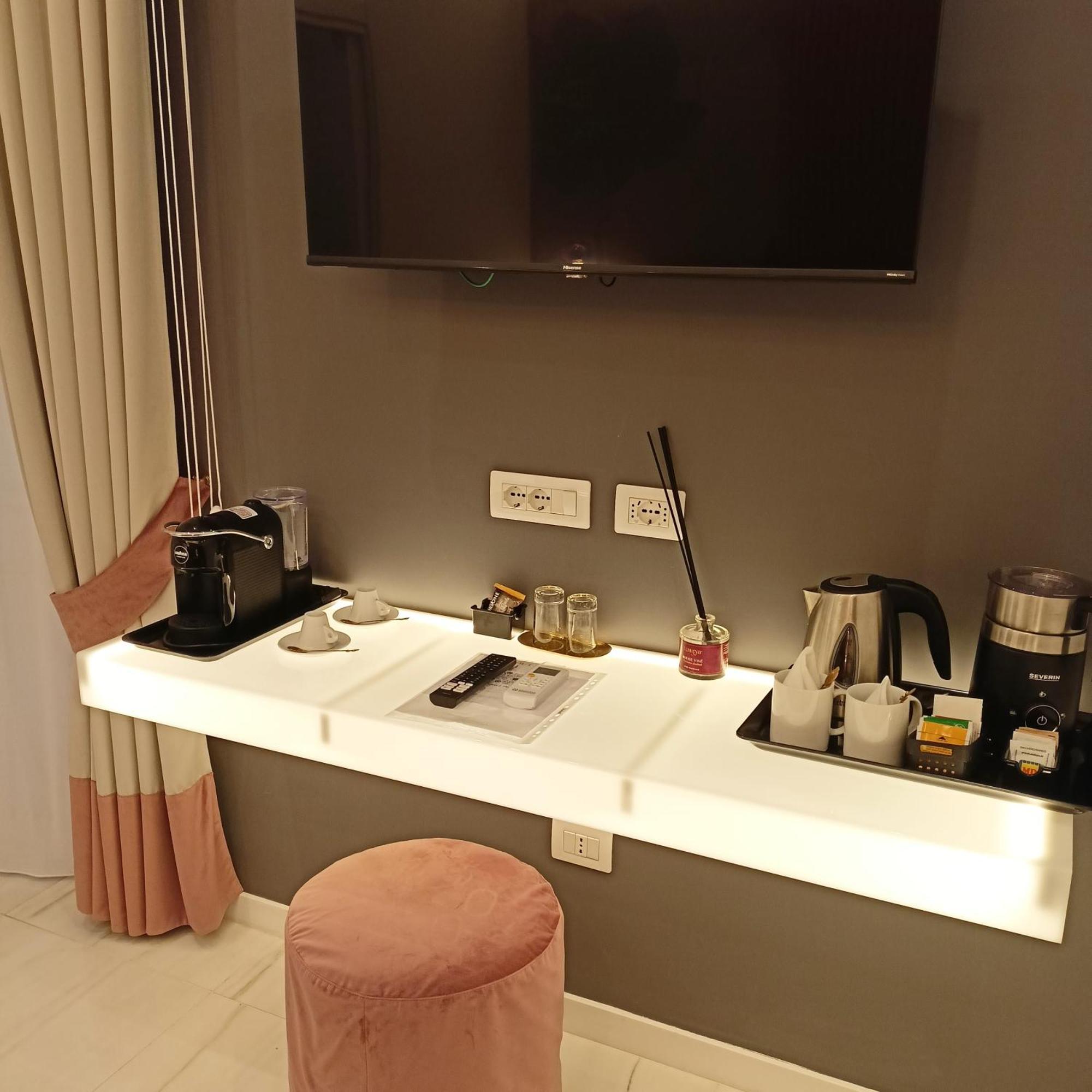Hotel La Lepre Bovio Neapol Zewnętrze zdjęcie