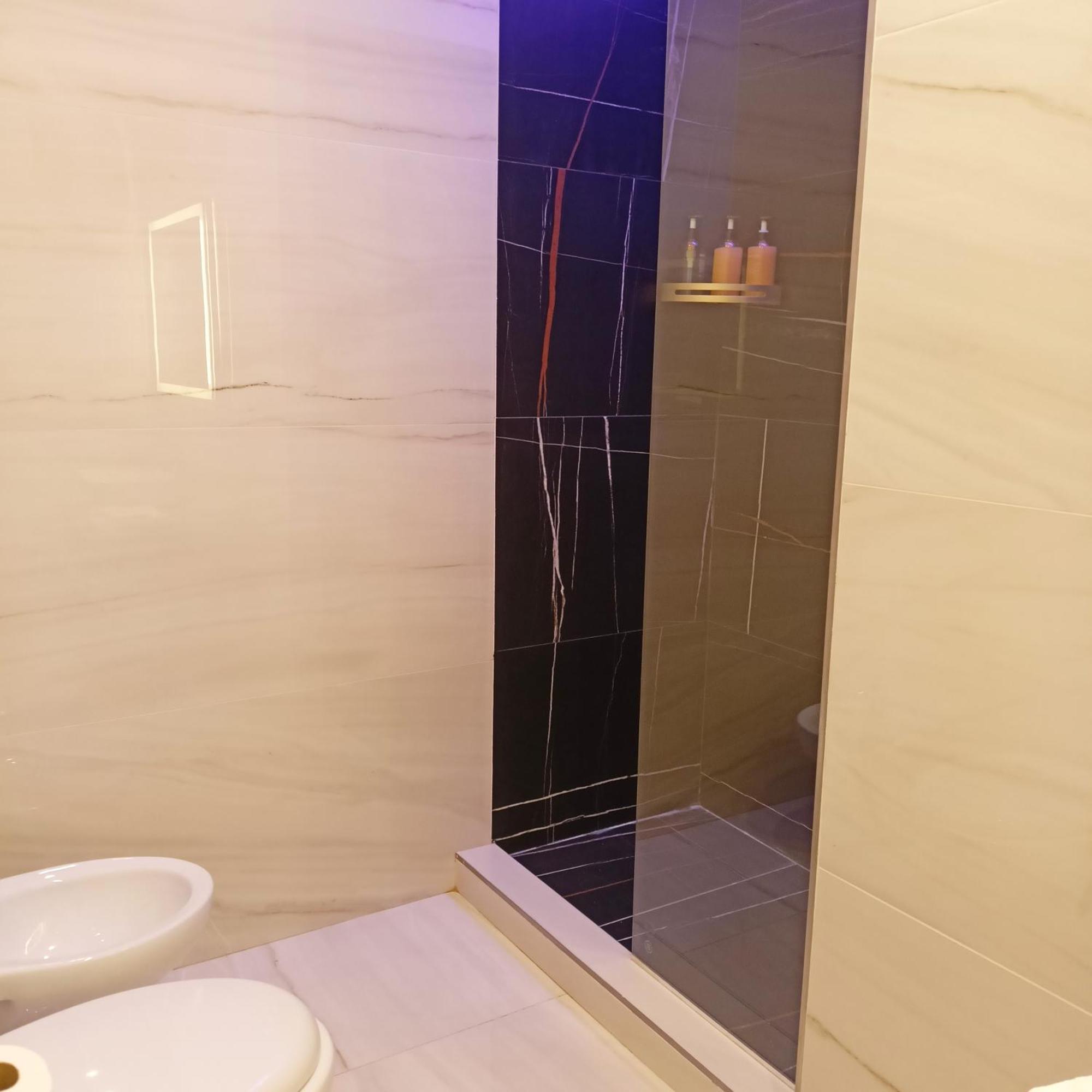 Hotel La Lepre Bovio Neapol Zewnętrze zdjęcie